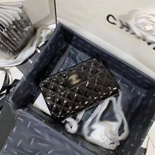 Load image into Gallery viewer, CC250 HIGHEST QUALITY VERSION S:5.7x9.1x2.4inch M:6.1x10x2.6inch