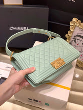 Load image into Gallery viewer, CC252 HIGHEST QUALITY VERSION S:7.9x3.9inch M:9.8x5.5x3.5inch