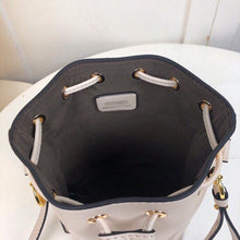 Load image into Gallery viewer, FF086 4.7x3.9x7inch