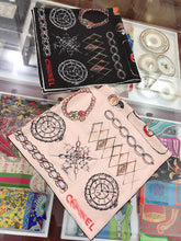 Load image into Gallery viewer, CLTH106 100%Pure Silk 90x90cm