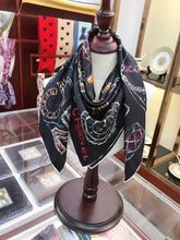 Load image into Gallery viewer, CLTH107 100%Pure Silk 90x90cm