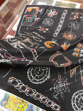 Load image into Gallery viewer, CLTH107 100%Pure Silk 90x90cm