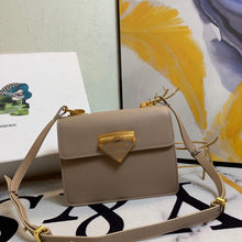 Load image into Gallery viewer, PD080 5.5x2.8x7.9inch