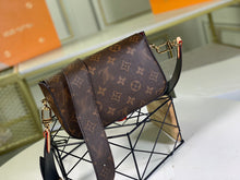 Load image into Gallery viewer, LB340 6.7x3.9x1.8inch