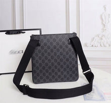 Load image into Gallery viewer, GC213 9.5x9x1.2inch