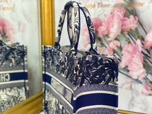 Load image into Gallery viewer, DR118 HIGHEST QUALITY VERSION S:14.6x8.3x22.4inch