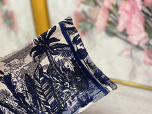 Load image into Gallery viewer, DR118 HIGHEST QUALITY VERSION S:14.6x8.3x22.4inch