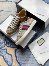 Load image into Gallery viewer, SE353 Men's Size 6-11 Women's Size 4-10