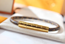 Load image into Gallery viewer, JW211