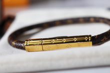 Load image into Gallery viewer, JW211