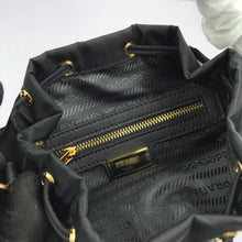 Load image into Gallery viewer, PD083 7.1x9.1x4.7inch