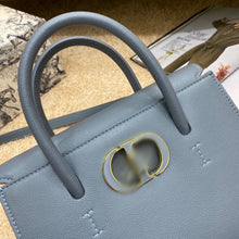 Load image into Gallery viewer, DR122 9.8x7.5x4.7inch