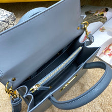 Load image into Gallery viewer, DR122 9.8x7.5x4.7inch