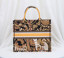 Load image into Gallery viewer, DR133 HIGHEST QUALITY VERSION L:16.3x13.8x7.1inch