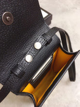 Load image into Gallery viewer, GC220 4.3x7.1x1.4inch