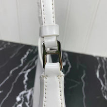 Load image into Gallery viewer, PD086 10.6x8.3x2inch