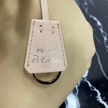 Load image into Gallery viewer, PD098 9.5x7.5x2.8inch