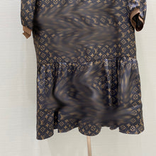 Load image into Gallery viewer, CLTH144 SizeS/M/L/XL