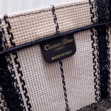 Load image into Gallery viewer, DR136 HIGHEST QUALITY VERSION S:14.4x11x6.9inch L:16.3x13.8x7.1inch