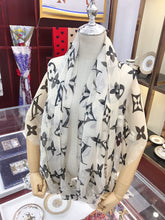 Load image into Gallery viewer, CLTH148 100% silk 200x110cm