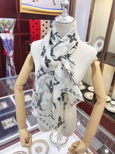 Load image into Gallery viewer, CLTH148 100% silk 200x110cm