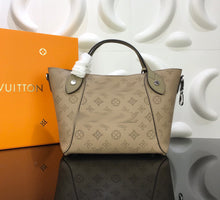 Load image into Gallery viewer, LB371 S:9.1x8.3x5.1inch M:18x11.6x6.7inch