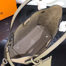 Load image into Gallery viewer, LB371 S:9.1x8.3x5.1inch M:18x11.6x6.7inch