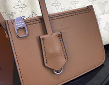 Load image into Gallery viewer, LB372 S:9.1x8.3x5.1inch M:18x11.6x6.7inch