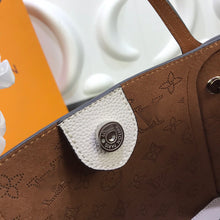 Load image into Gallery viewer, LB373 S:9.1x8.3x5.1inch M:18x11.6x6.7inch