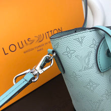 Load image into Gallery viewer, LB374 S:9.1x8.3x5.1inch M:18x11.6x6.7inch