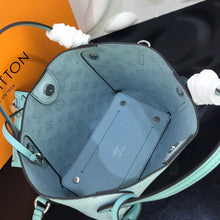 Load image into Gallery viewer, LB374 S:9.1x8.3x5.1inch M:18x11.6x6.7inch