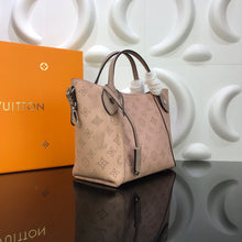 Load image into Gallery viewer, LB377 S:9.1x8.3x5.1inch M:18x11.6x6.7inch