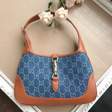 Load image into Gallery viewer, GC231 Mini:7.5x5.1x1.2inch Small:11x7.5x2inch