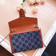 Load image into Gallery viewer, GC232 7.9x5.1x2.4inch