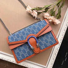 Load image into Gallery viewer, GC235 Medium:11x6.7x3.2inch