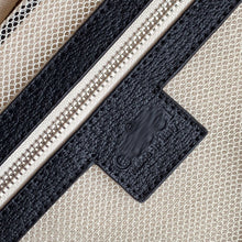 Load image into Gallery viewer, GC237 14.6x8.3x22.4inch