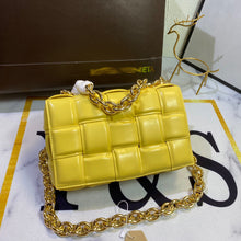 Load image into Gallery viewer, BV001 CHAIN CASSETTE / 10.2x7.1x3.2inch