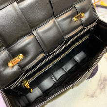 Load image into Gallery viewer, BV004 CHAIN CASSETTE / 10.2x7.1x3.2inch