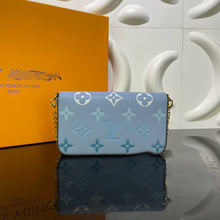 Load image into Gallery viewer, LB419 8.3x4.7x1.2inch