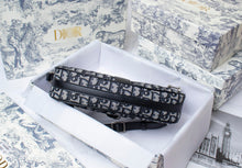 Load image into Gallery viewer, DR147 12.2x4.7x2.8inch