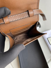 Load image into Gallery viewer, GC261 4.5x6.7x1.6inch