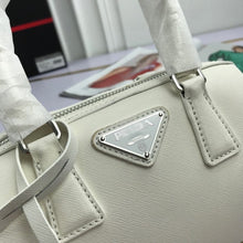 Load image into Gallery viewer, PD104 7.9x4.3x4.3inch