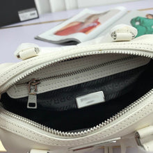 Load image into Gallery viewer, PD104 7.9x4.3x4.3inch