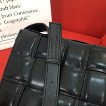 Load image into Gallery viewer, BV016 10.2x3.1x7.1inch