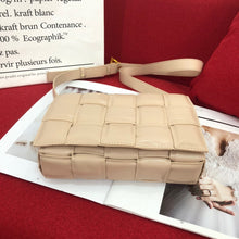 Load image into Gallery viewer, BV022 10.2x3.1x7.1inch