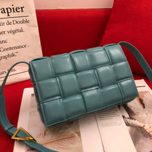 Load image into Gallery viewer, BV023 10.2x3.1x7.1inch