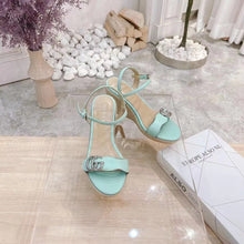 Load image into Gallery viewer, SE493 Size 5-10 Heels:8cm Material: Sheep skin Sole: Rubber leather