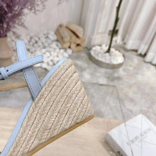 Load image into Gallery viewer, SE494 Size 5-10 Heels:8cm Material: Sheep skin Sole: Rubber leather