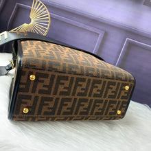 Load image into Gallery viewer, FF102 11.8x9.8x5.9inch