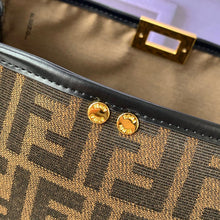 Load image into Gallery viewer, FF102 11.8x9.8x5.9inch